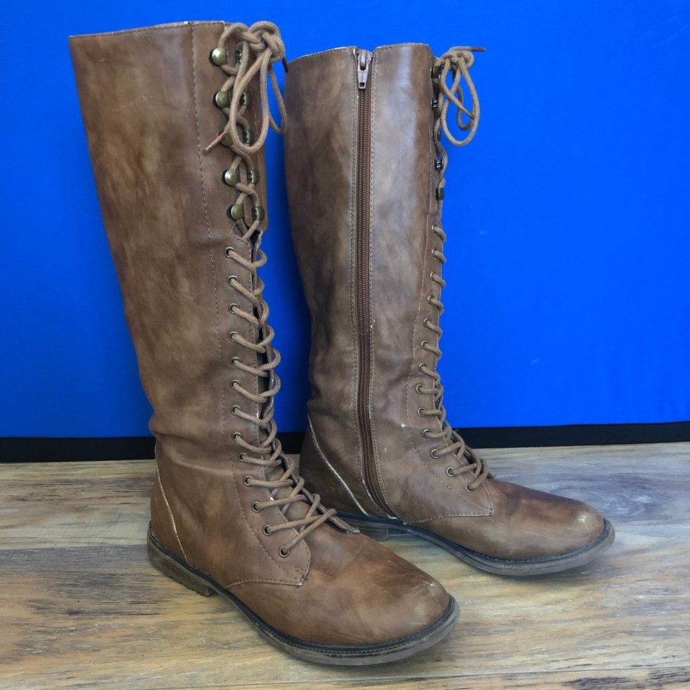 Brown Lace-up Boots